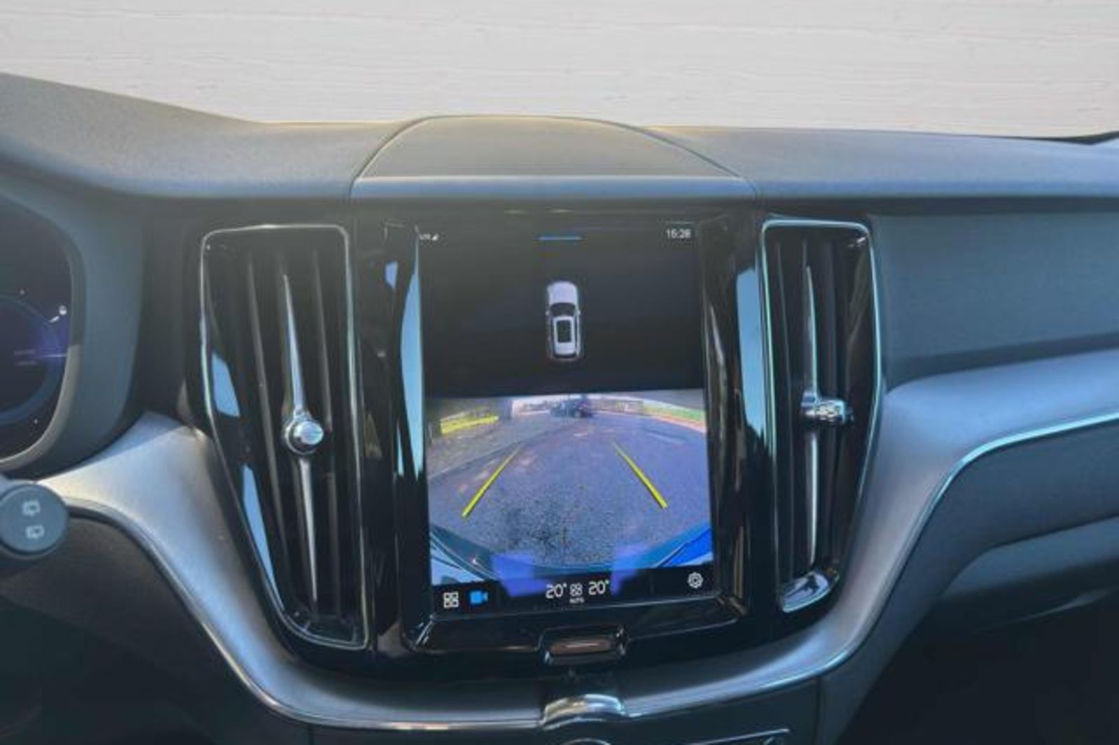 VOLVO XC60 T6 Recharge Plug-in Hybrid AWD Inscription Express